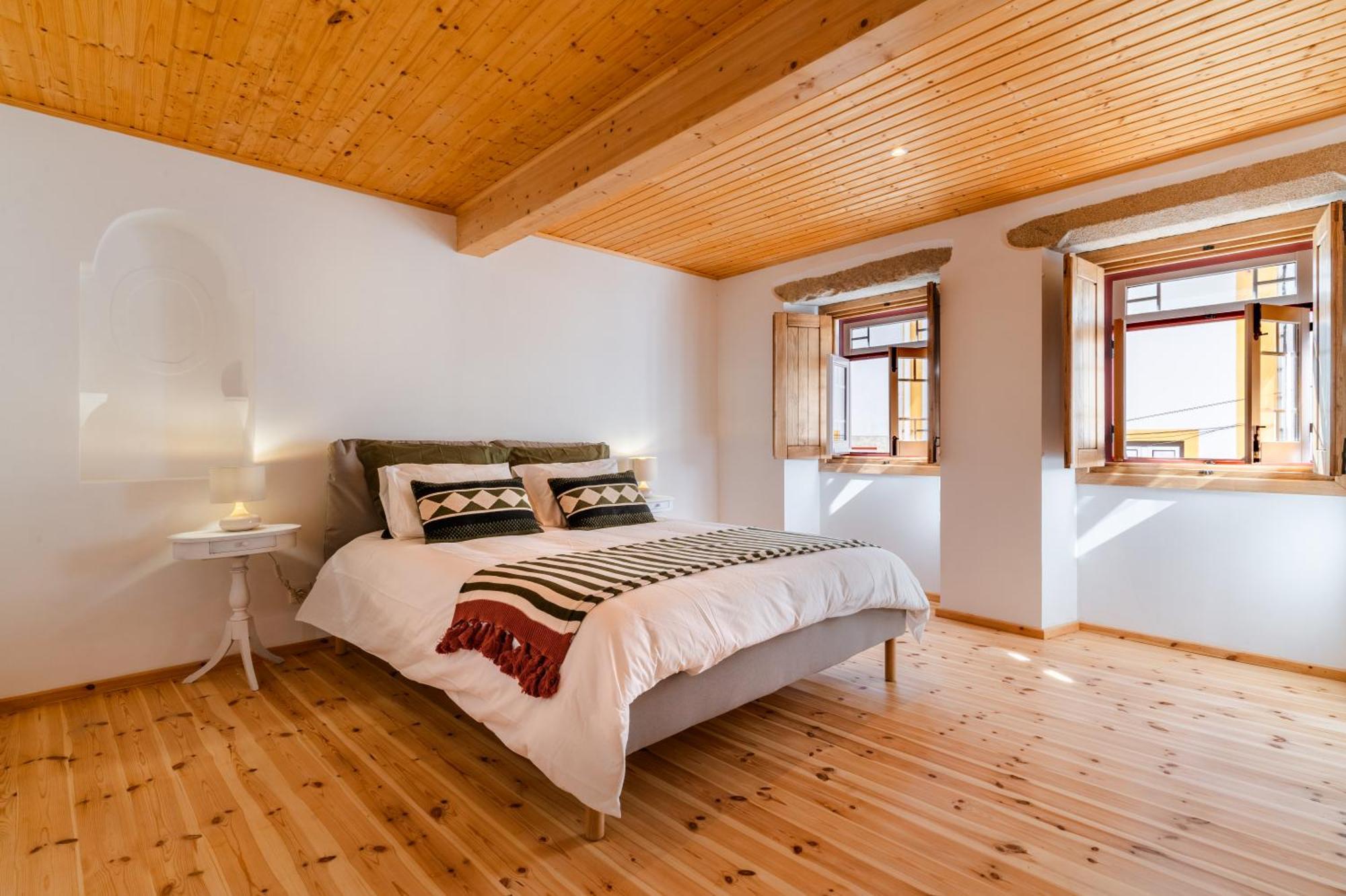 Апартаменти Casas Miguel Bombarda Каштелу-де-Віде Екстер'єр фото